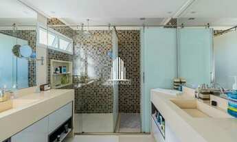 Imagem 6: Casa em Condomínio na Granja Julieta de 432m² com 4 dormitórios e 8 vagas de garagem