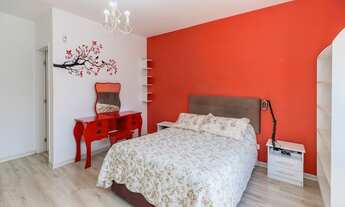 Imagem 4: Casa versátil com dois dormitórios (terceiro reversível) e uma suíte. 2 quartos