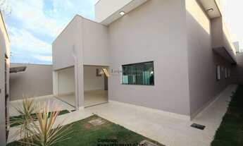 Imagem: Casa com piscina a venda no bairro Jardim