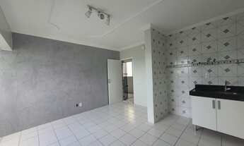 Imagem 7: Apartamentos com 2 quartos à venda em Messejana, reformado, perto de pontos de ônibus, mer