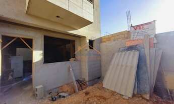 Imagem 2: Casa 2 quartos 3 banheiros e 2 vagas de garagem na região do Três Barras