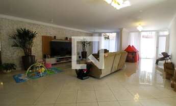 Imagem: Casa à Venda - Interlagos, 5 Quartos, 830