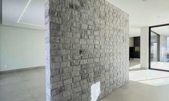 Imagem 5: Casa sobrado á venda com 5 suítes, piscina, elevador condomínio fechado na Zona Sul