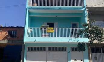 Imagem: Sobrado de 3 andares em Taboão da Serra