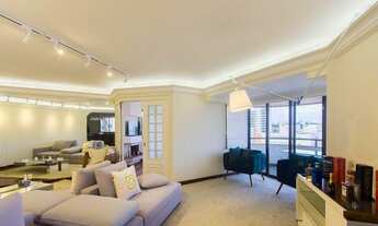 Imagem 2: Apartamento em Moema de 227m2 4 dormitórios 3 banheiros e 3 vagas de garagem