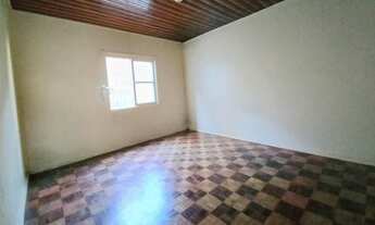 Imagem 2: CAXIAS DO SUL - Casa Padrão - LOURDES