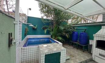 Imagem 2: Casa Assobrada Casa com 3 dormitórios