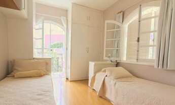 Imagem 7: Casa à venda com 270m², 4 quartos e 2 vagas