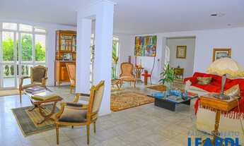 Imagem: CASA ASSOBRADADA - PACAEMBÚ - SP