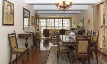 Imagem 7: Apartamento à venda, 1 quadra da Praia, com 4 dormitórios sendo 1 suíte, 2 vagas, 200 m² p