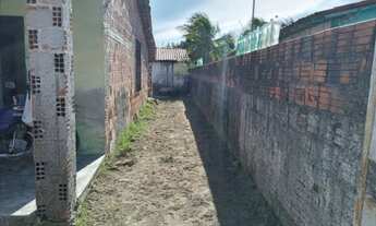 Imagem 2: Vendo 3 casas em um único terreno no Eusébio no Bairro Parque Havaí