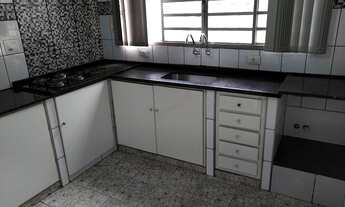 Imagem 5: Casa com piscina em excelente localização