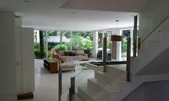 Imagem 2: Casa em condomínio na regiao Santo Amaro 3 suítes 06 banheiros 08 vagas espaço Gourmet suí