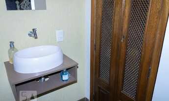 Imagem 6: Casa à Venda - Água Fria, 3 Quartos, 300 m2