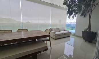 Imagem 5: Apartamento para aluguel possui 200 metros quadrados com 4 quartos