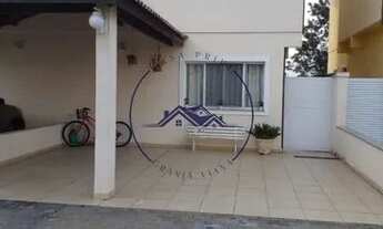 Imagem 2: Linda Casa de 3 Dorms e 1 Suíte a venda na Granja Viana