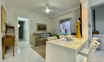 Imagem 4: REGIÃO NOBRE - Apartamento à venda na praia das Pitangueiras Guarujá - Varanda - 1 vaga