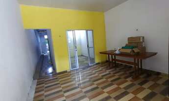 Imagem 2: ALUGO BELA CASA DE 2/4 C/ CHURRASQUEIRA, PERTO DO PARQUE SHOPPING