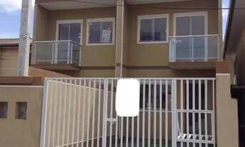 Imagem 1: Sobrado para venda com 70 metros quadrados com 2 quartos em Uberaba - Curitiba - PR