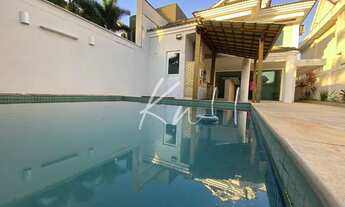 Imagem 2: Casa triplex de 315m2 com 5 suites no condomínio Riviera Del Sol