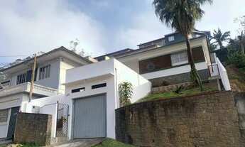 Imagem: Casa para aluguel tem 176 metros quadrados