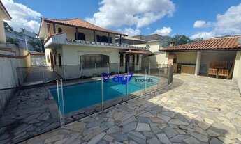 Imagem: OPORTUNIDADE.Casa com 7 dormitórios à