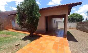 Imagem 2: Casa com 2 dormitórios para alugar, por R$ 950/mês - Messiânico - Londrina/PR
