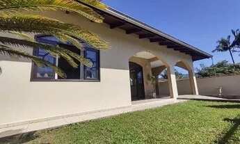 Imagem: Vendo casa com 3 quartos, sendo um destes