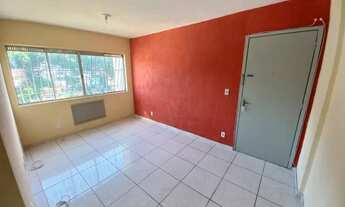 Imagem 2: Apartamento de frente com vista indevassável e vaga de garagem