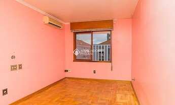 Imagem 7: Apartamento para aluguel possui 96 metros quadrados com 3 quartos em Jardim Itu - Porto Al