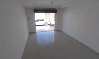 Imagem 5: Casa para Alugar com 2 Quartos e Ponto Comercial para no Pajuçara