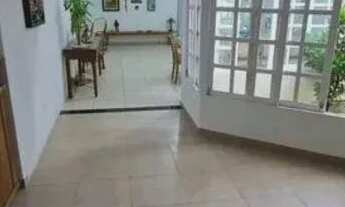 Imagem: Sobrado com 3 Quartos para alugar, 200m²