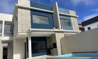 Imagem: Belíssima casa duplex independente com