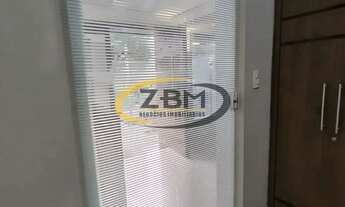 Imagem 6: Casa Comercial para locação, 04 salas, 02 banheiros, Ar condicionado, 180 m² útil, Centro