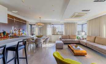 Imagem 2: Apartamento exclusivo em Mont Serrat com 3 suítes e vista panorâmica