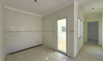 Imagem 4: Casa em condomínio com 2 dormitórios, vaga de garagem e churrasqueira na Olaria