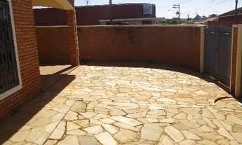 Imagem 4: Casa de 03 quartos para locação - Pradópolis