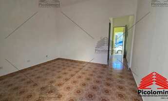 Imagem 3: Casa Térrea com 2 quartos sala ampla cozinha banheiro quintal piso frio travessa da Avenid