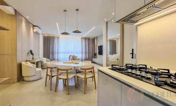 Imagem 7: 4 suítes, mobiliado e equipado na Barra Norte, próximo à Roda Gigante