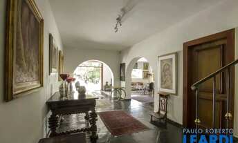 Imagem 7: CASA ASSOBRADADA - REAL PARQUE - SP