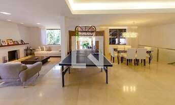 Imagem 3: Casa à Venda - Santa Lúcia, 4 Quartos, 512 m2