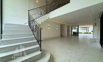 Imagem 5: RR9520 Casa 422m² CONDOMÍNIO RESIDENCIAL ITAHYÊ - OPORTUNIDADE - 5 Suítes 6 Vagas - Santan