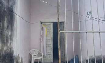 Imagem 2: CASA À VENDA Casa com 2 dormitórios