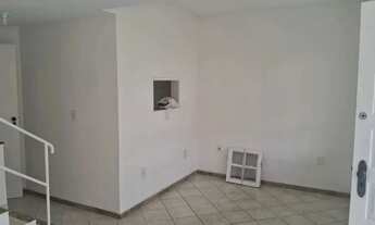 Imagem 3: Imóvel para aluguel tem 90 metros quadrados com 3 quartos em Riviera Fluminense - Macaé