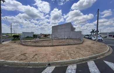 Imagem 2: Terreno à venda em Indaiatuba, Parque Campo Bonito, com 185 m²