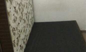 Imagem: Cama com 1 mês de uso pra vende rápido