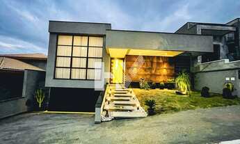 Imagem: Casa de Condomínio em Taubaté - Colinas