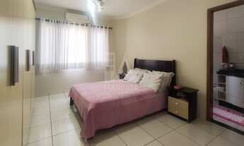 Imagem 4: Casa para venda com piscina no Jardim Paris em Maringá