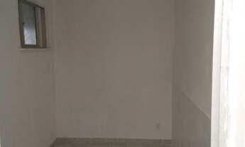 Imagem 2: Casa Ampla com três quarto e uma suíte bem ventilada e iluminada