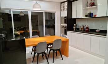 Imagem 2: Sobrado em Saúde